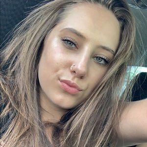 Meet your Posher, Leak